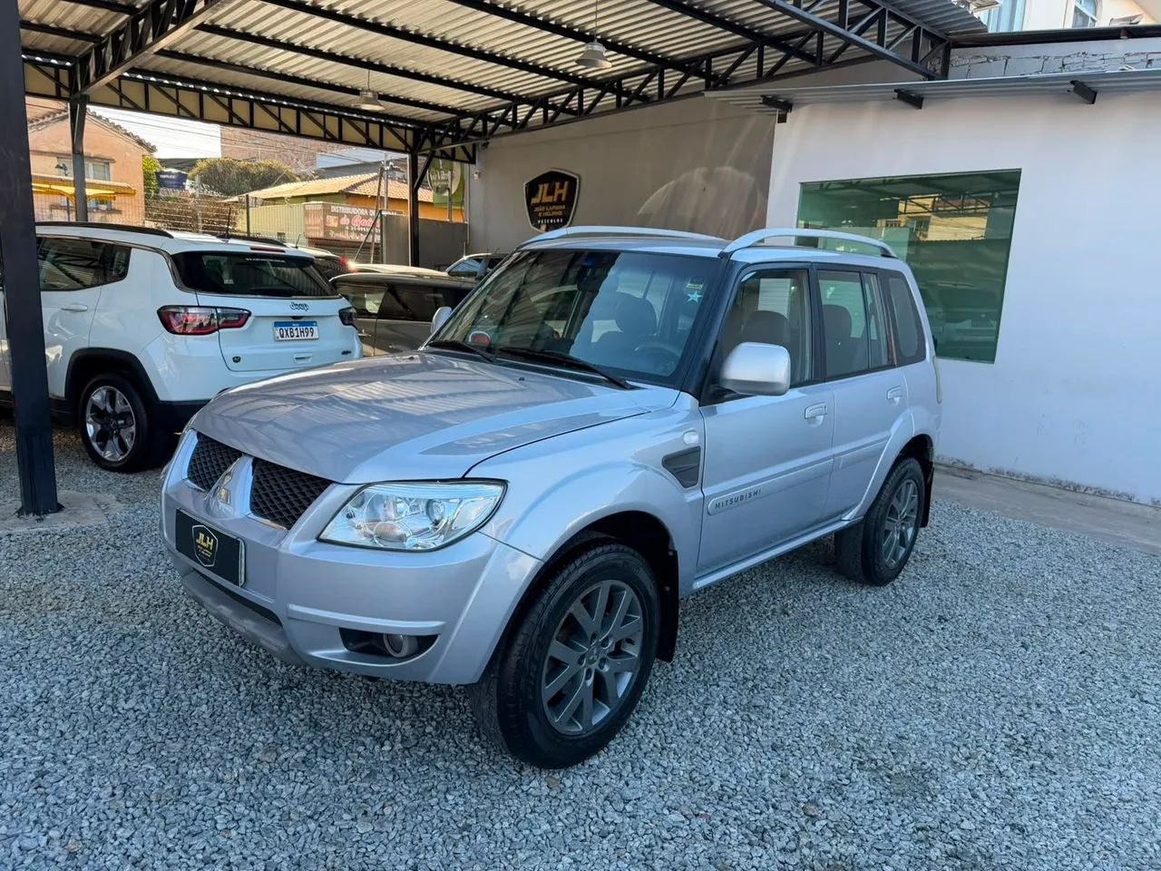 Mitsubishi Pajero 2013