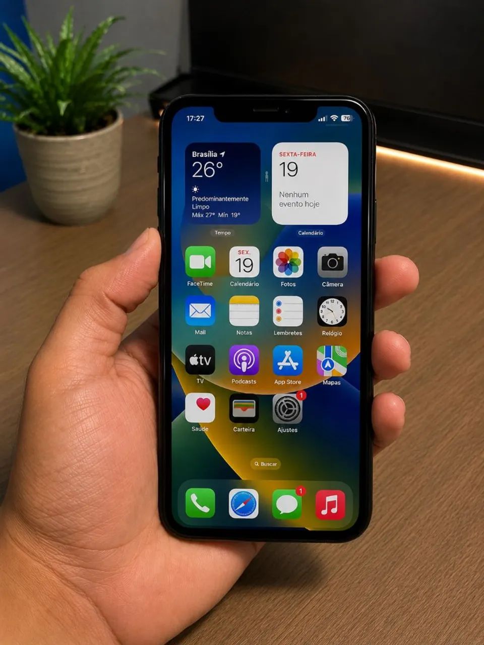 iPhone 11 impecável bateria 84 face id funcionando  - Foto 3