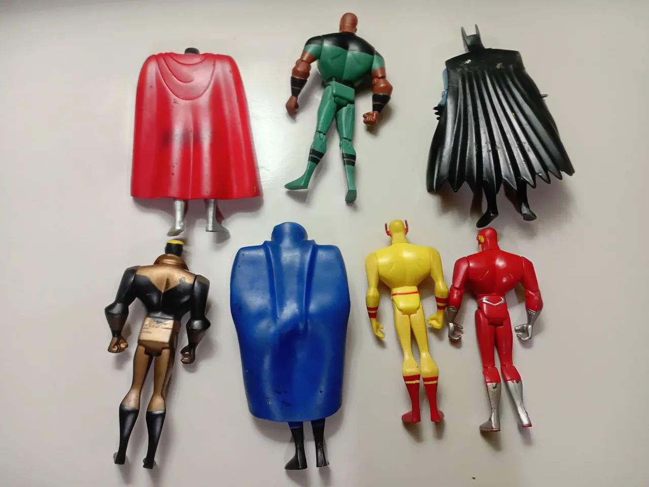 Lote 2: bonecos da DC para colecionadores  - Foto 2