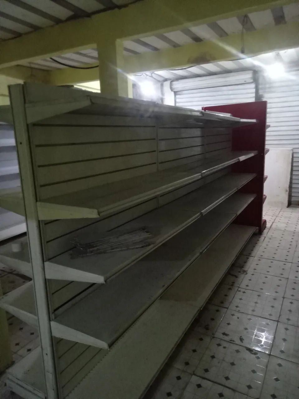 Gondulas de mercado  - Foto 3