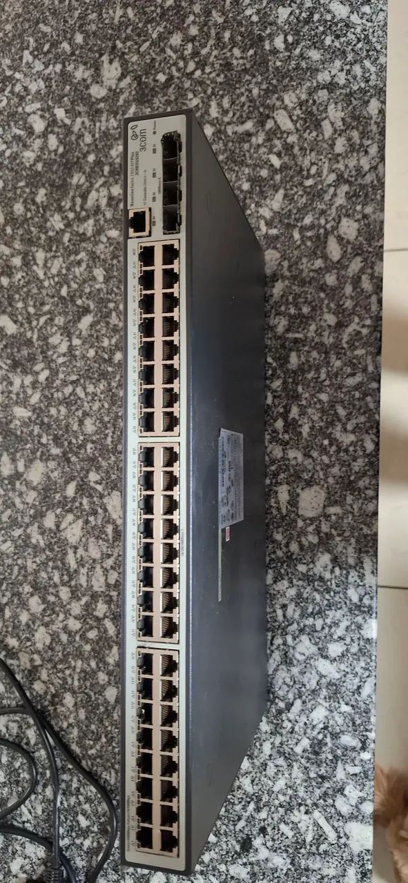 switch HP V1910-48G (modelo JE009A) - Foto 4