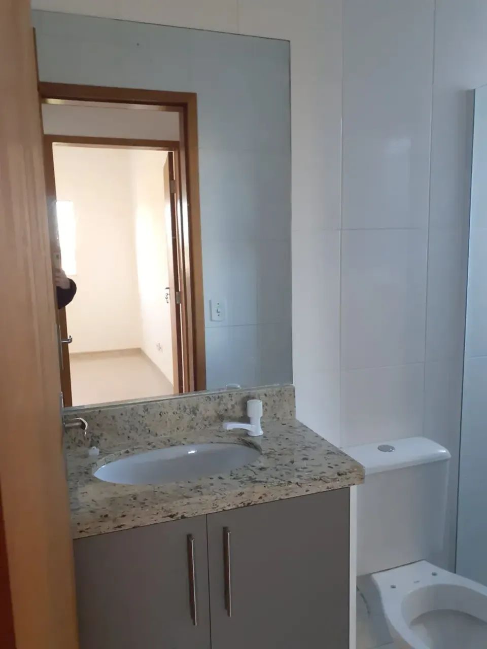 Ótimo ap de 2 dorm sendo um suite escuta proposta - Foto 3