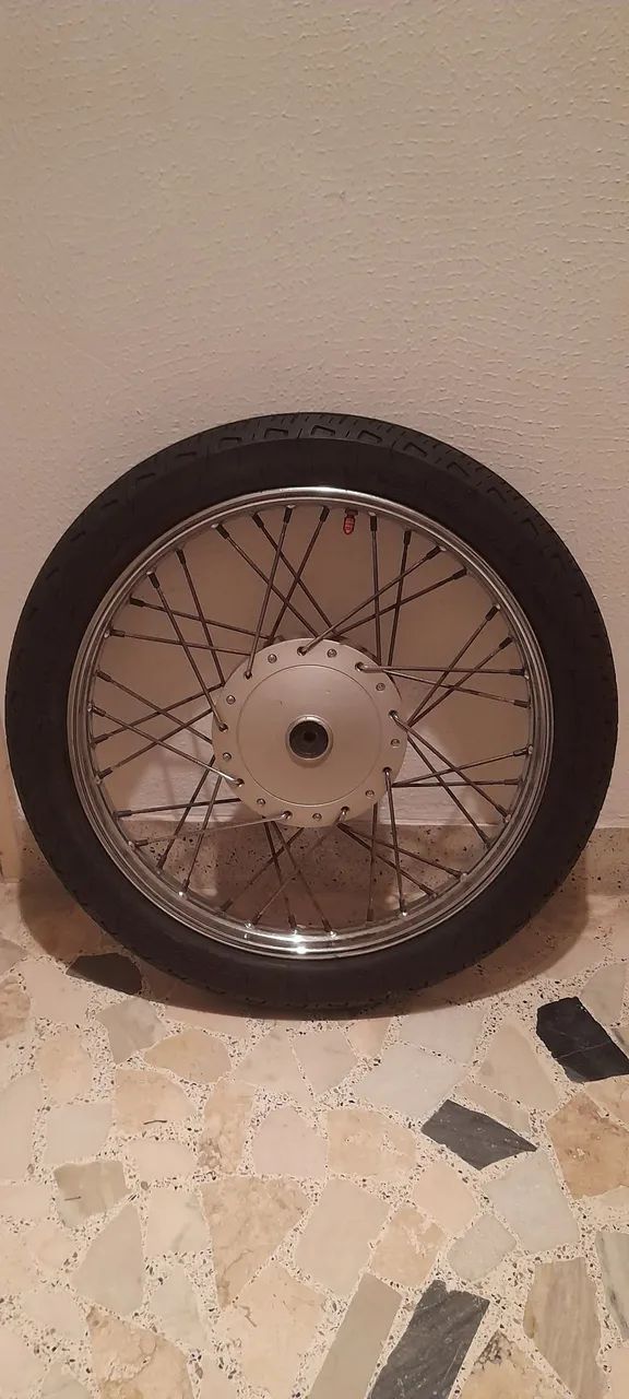 Pneu com roda para moto Titan 160 - Foto 2