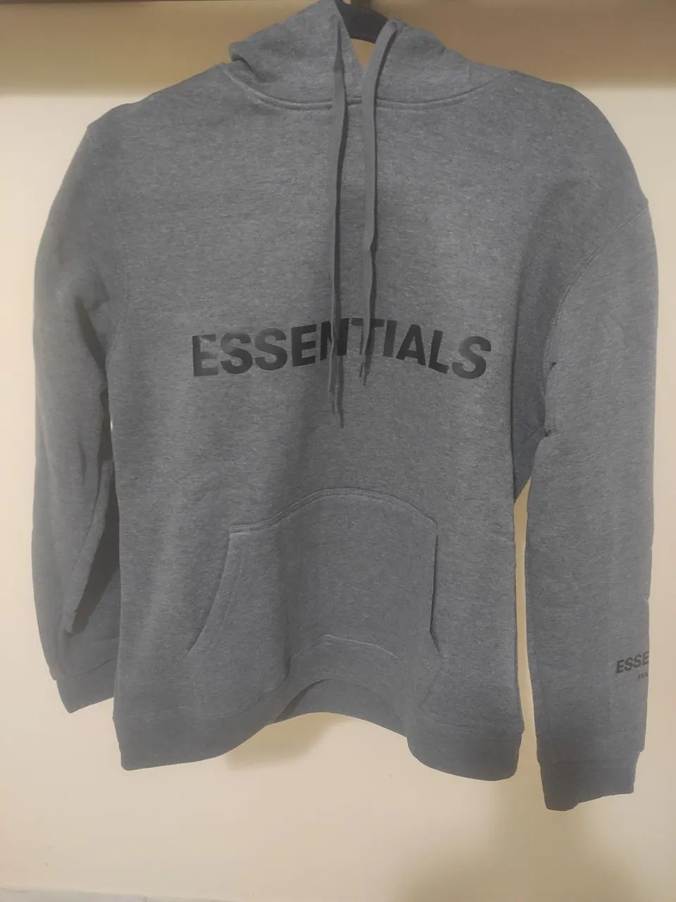 Casaco Essentials Cinza