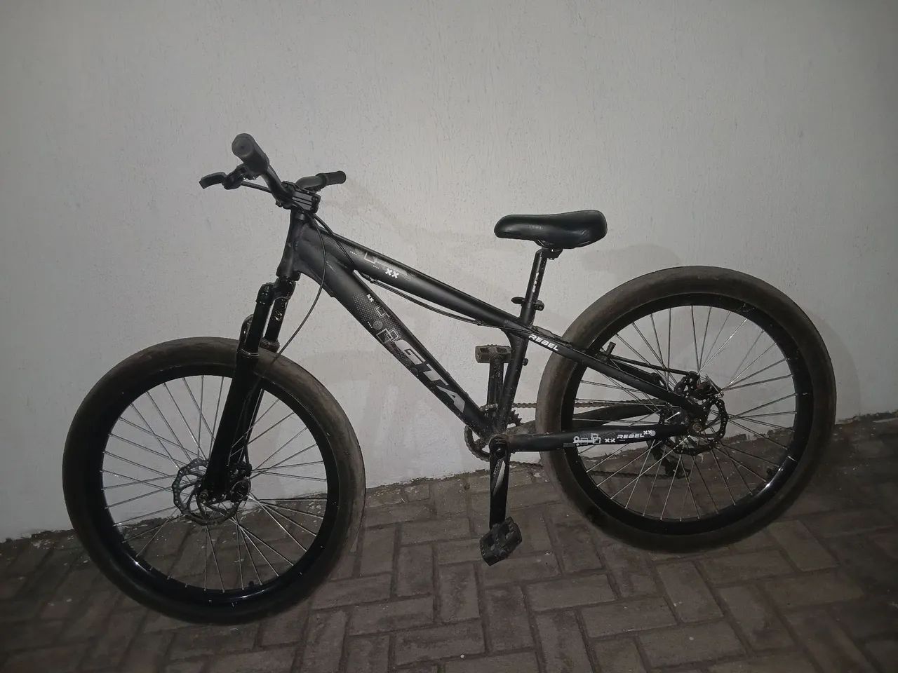 BICICLETA GTA 