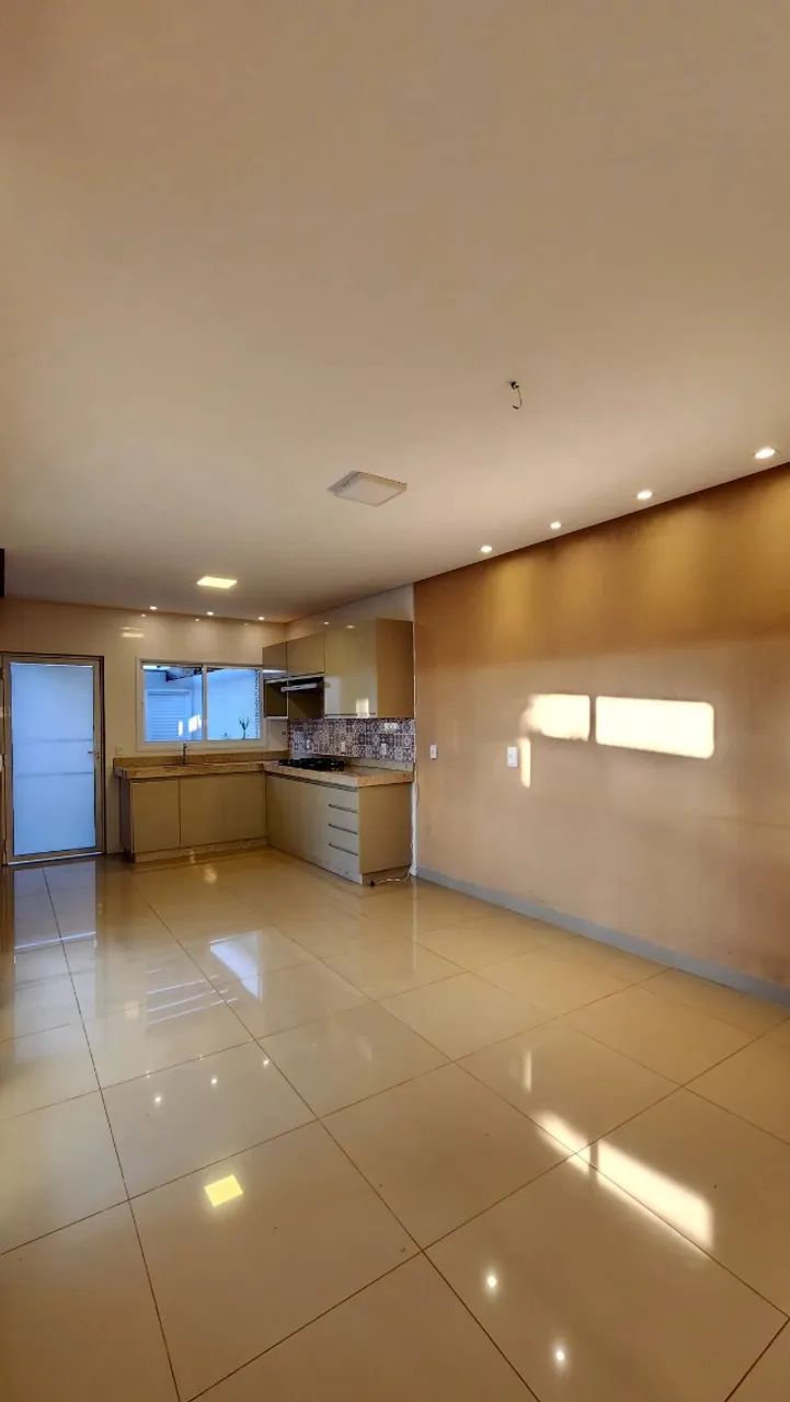 CASA A VENDA CATALÃO-GO  - Foto 2