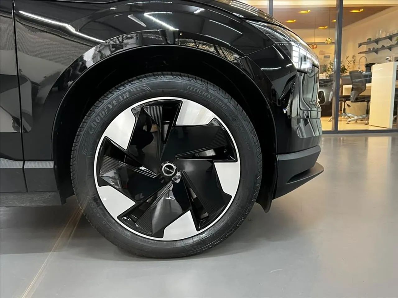 Volvo EX30 E40 Plus 2026 - Foto 3