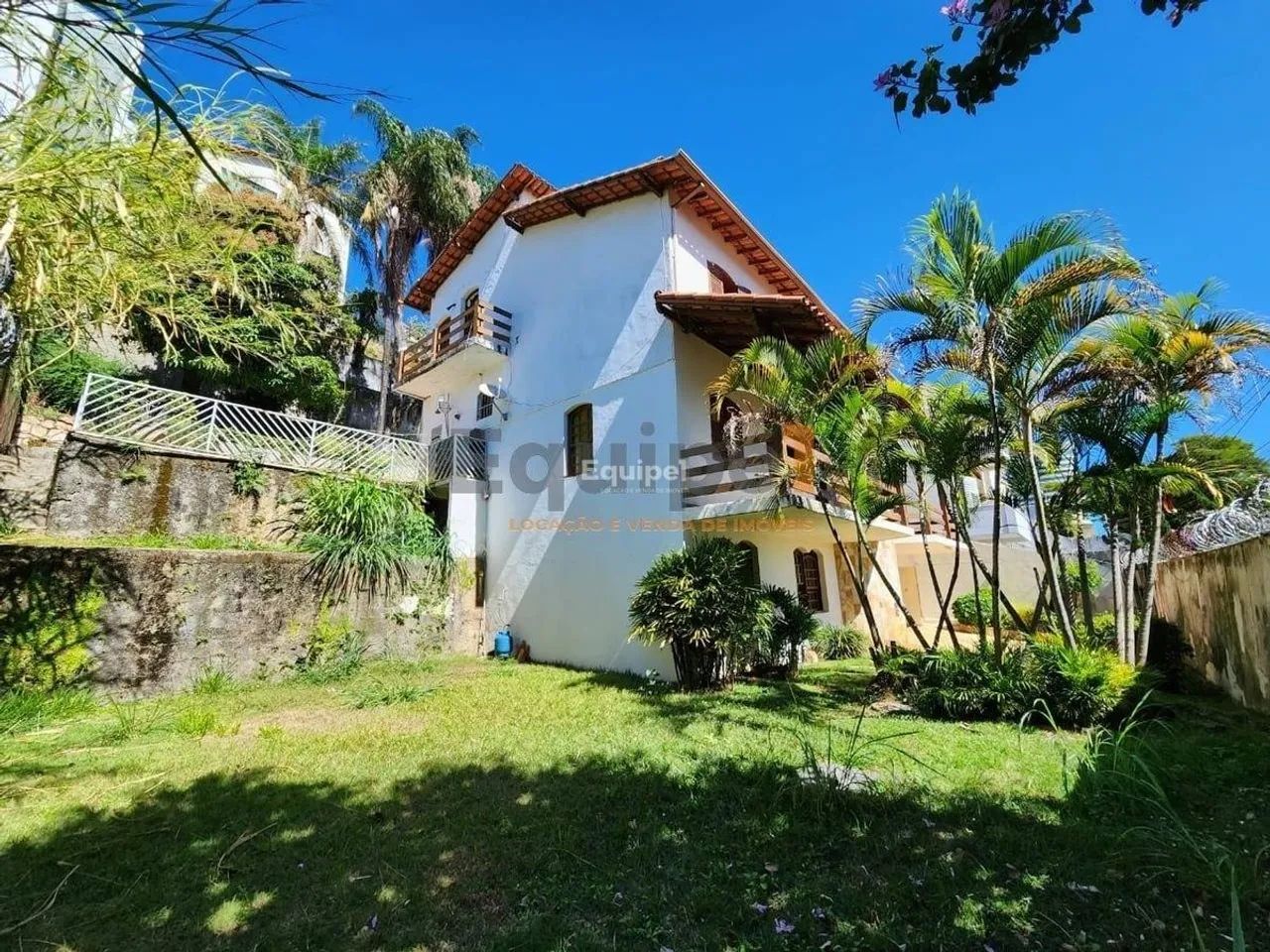 Casa com 5 Quartos no Santa Lúcia! - Foto 4