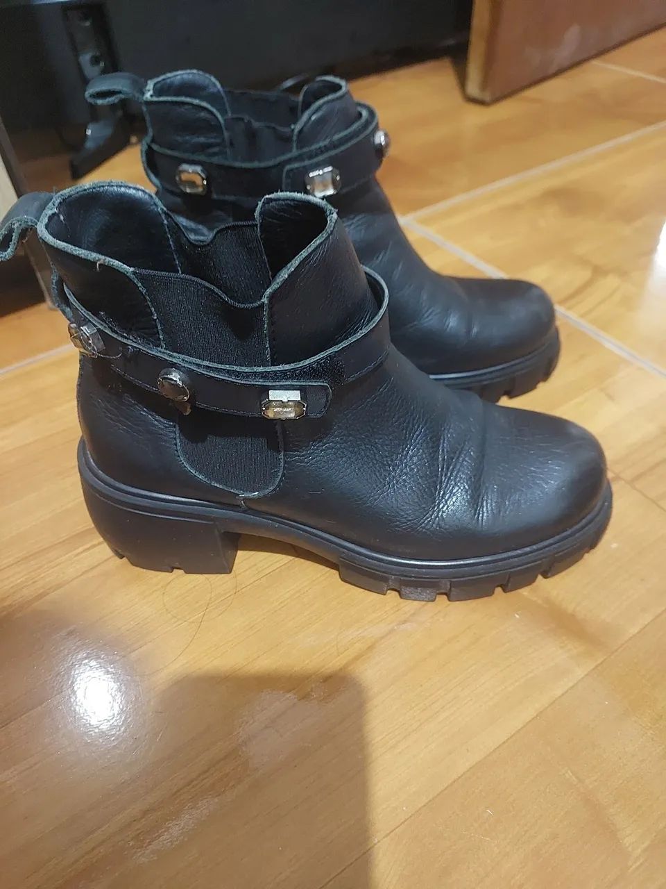 Vendo, botas - Foto 5