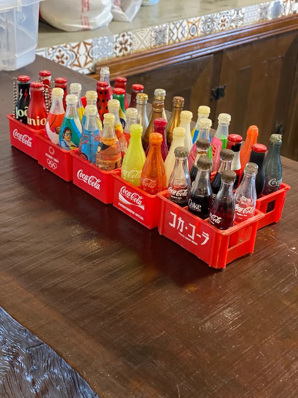 Lote engradados coca cola anos 80 e 2000 - Foto 3