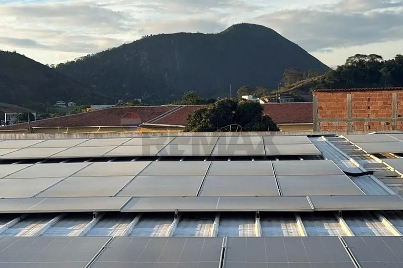 Apto 2 Quartos, Suíte com Closet, a 300m da Praia!