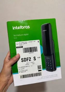 Fechadura digital Intelbras nova