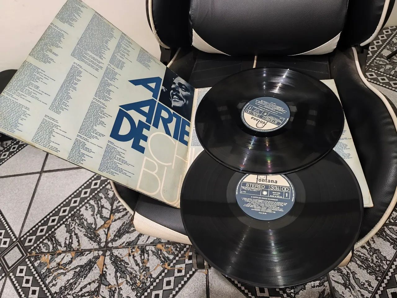 LP duplo a arte de Chico Buarque - Foto 2