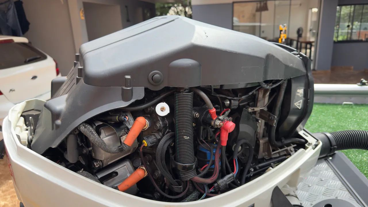 Motor Evinrude115 hp etec - Foto 3