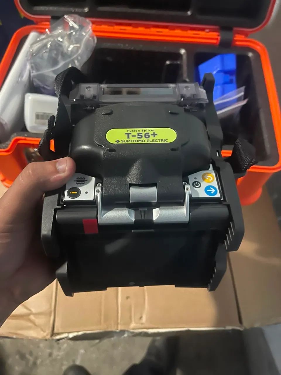 Máquina de fusão de fibra óptica  - Foto 3