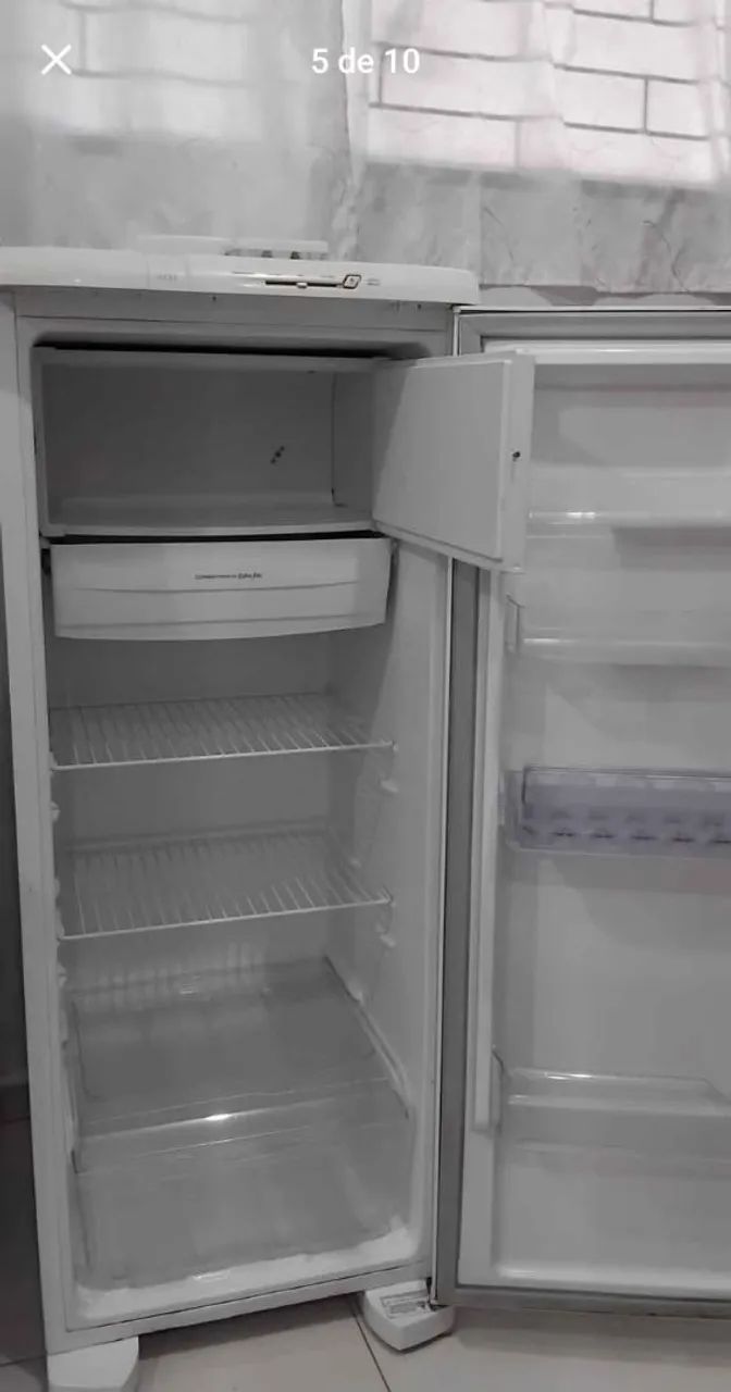 Geladeira impecável 1 mês de Garantia! - Foto 5