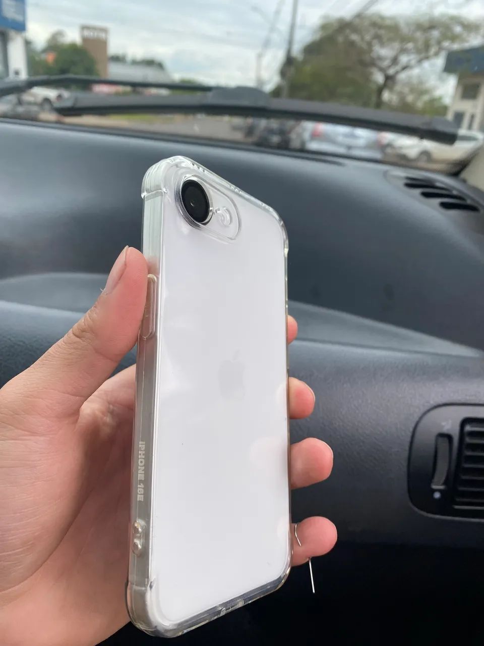 iPhone 16e  - Foto 5