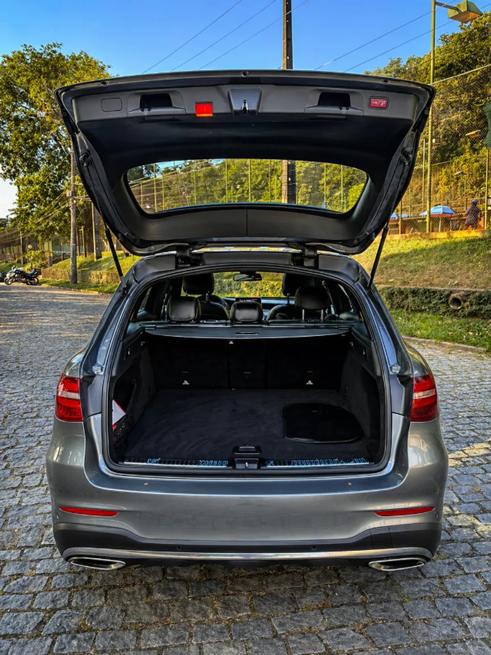 Mercedes-Benz GLC 250 Sport 4matic 2.0 TB 16V Aut. 2017 - Foto 4
