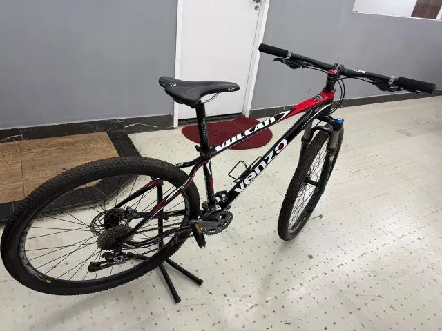 BIKE / BICICLETA VENZO ARO29
