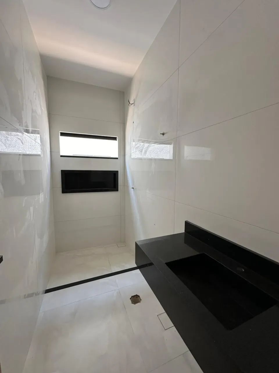 casa com três quartos no parque das Amendoeiras - Foto 2