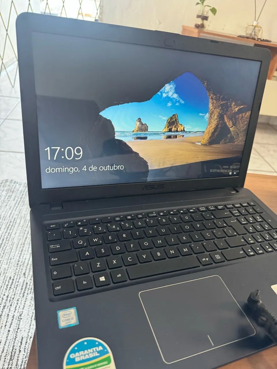 Notebook ASUS VivoBook X543UA