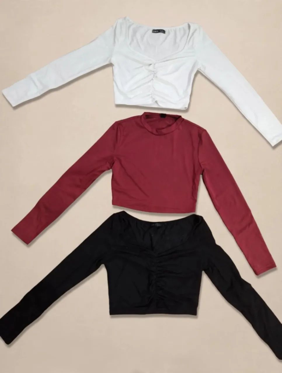 Kit 3 blusas cropped Shein Tam P e M