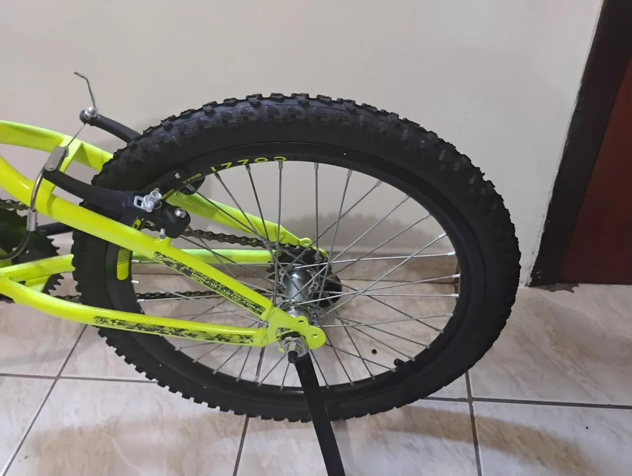 Vendo bicicleta infantil nova  - Foto 5