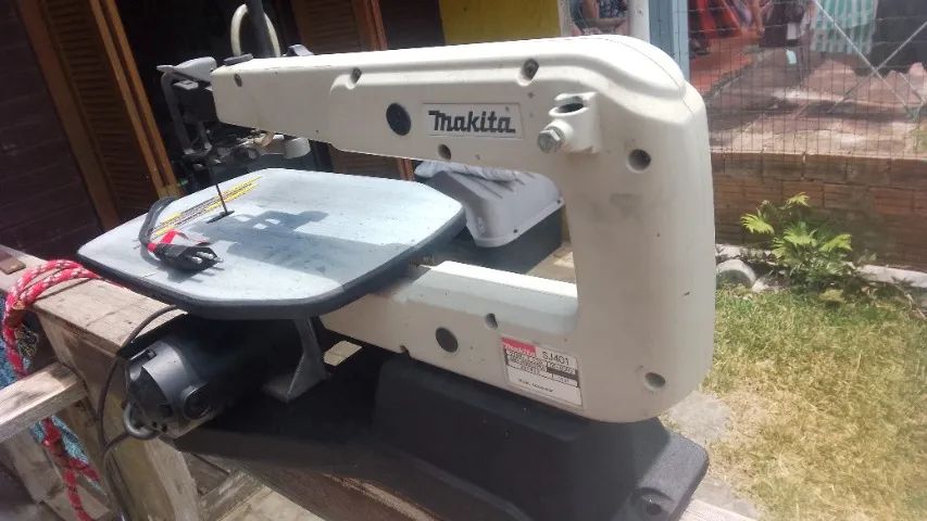 Serra tico tico de bancada Makita  - Foto 2