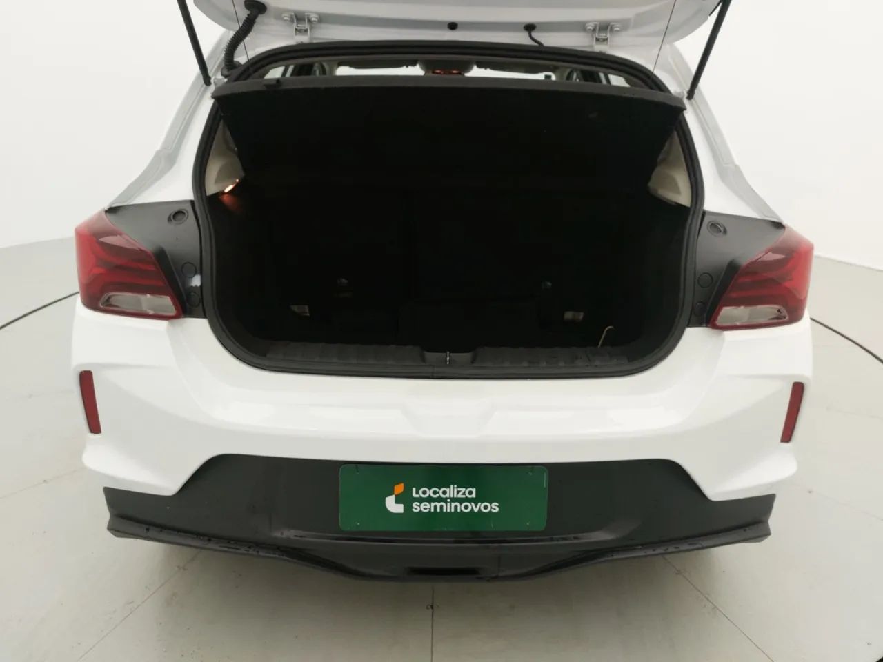 Chevrolet Onix Hatch 1.0 12V Flex Mec. 4P, foto 9 de 18