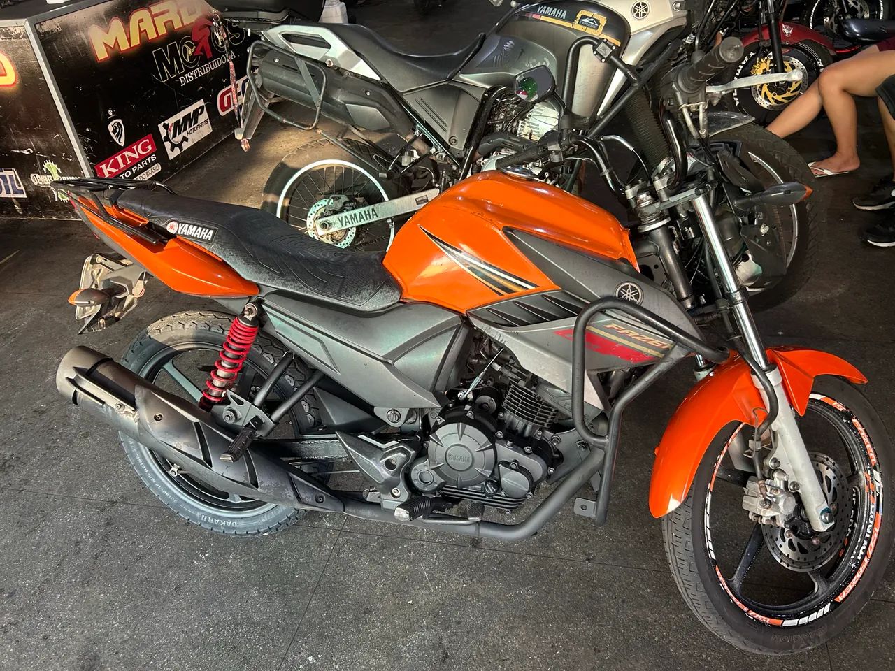 Renda extra aluguel moto