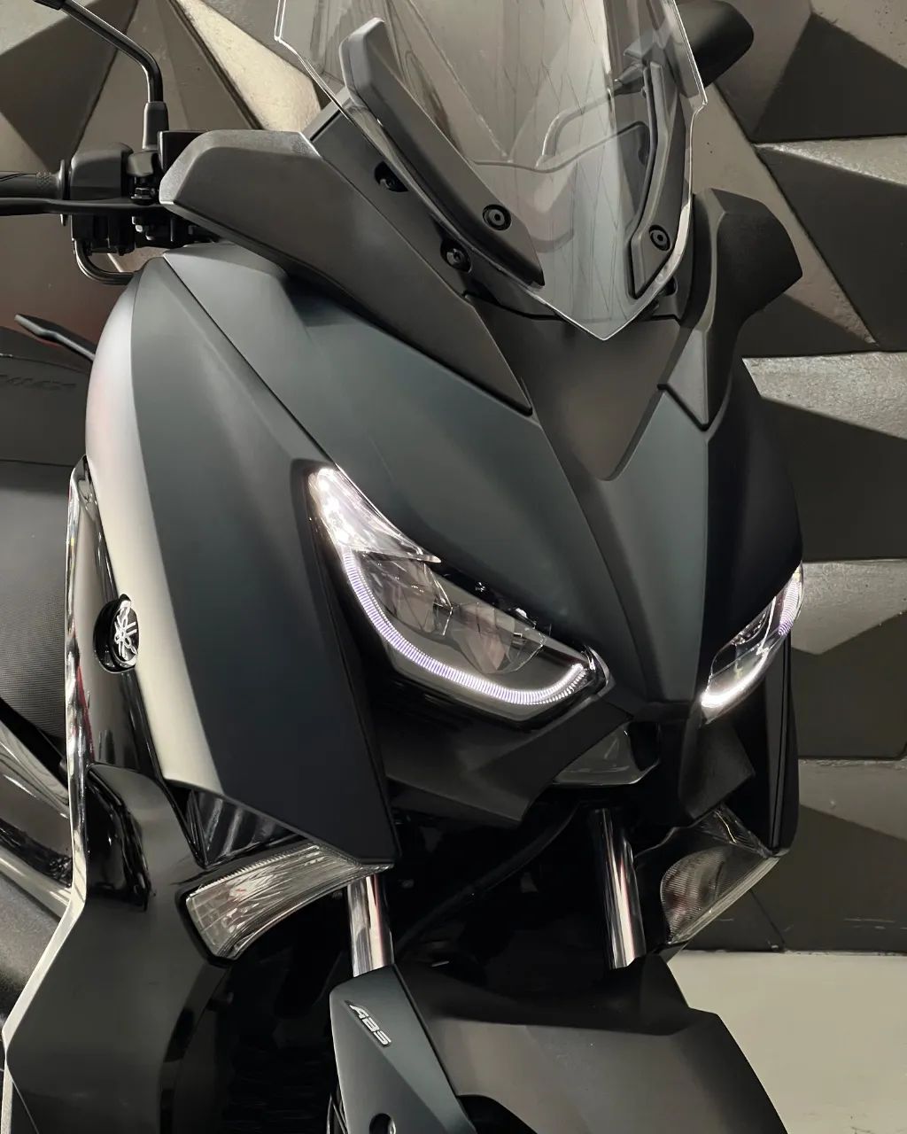 XMAX 250 ABS - Foto 2