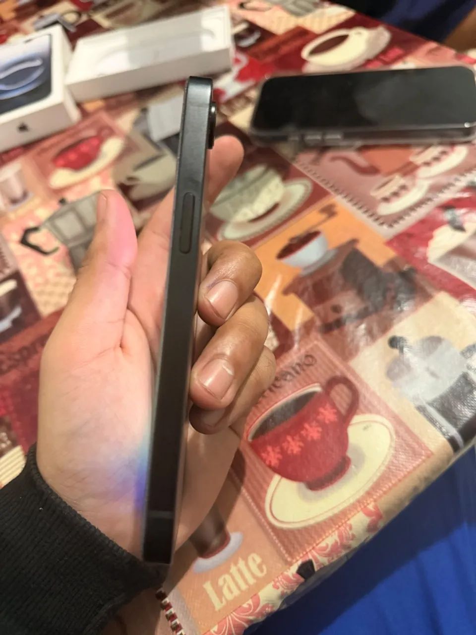 iPhone 16 e  - Foto 4