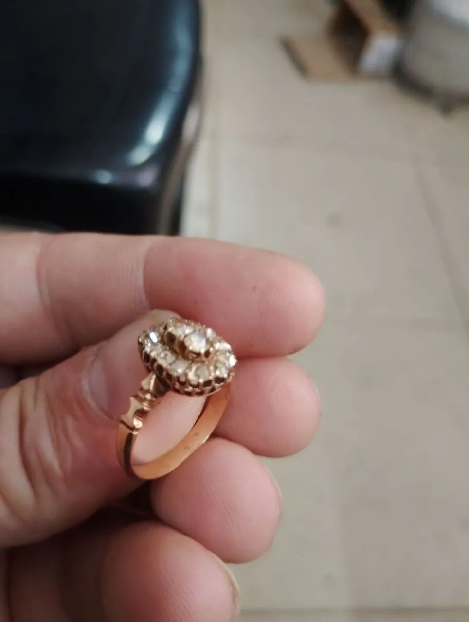 Anel formatura ouro 17k com pedra presiosa 
