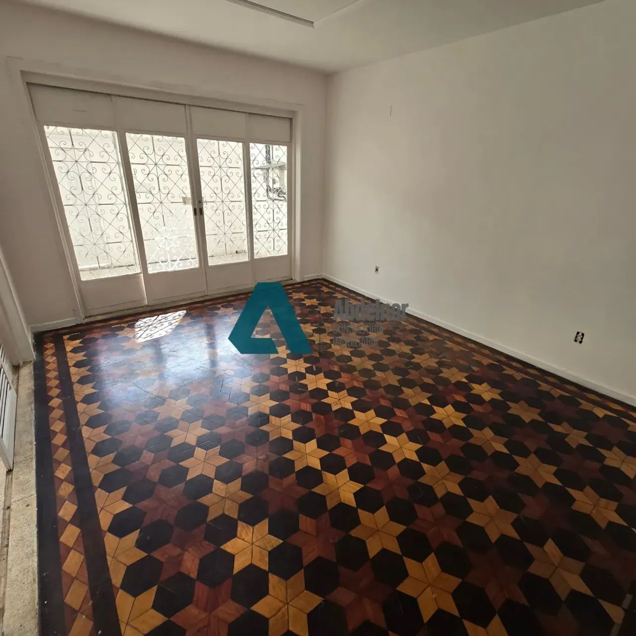 Alugo casa em vila fechada em São Brás - Foto 2