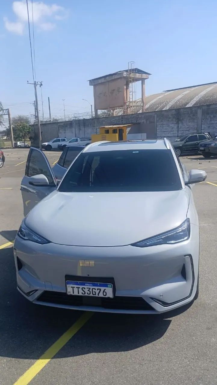 Geely EX5 MAX (elétrico) 2026