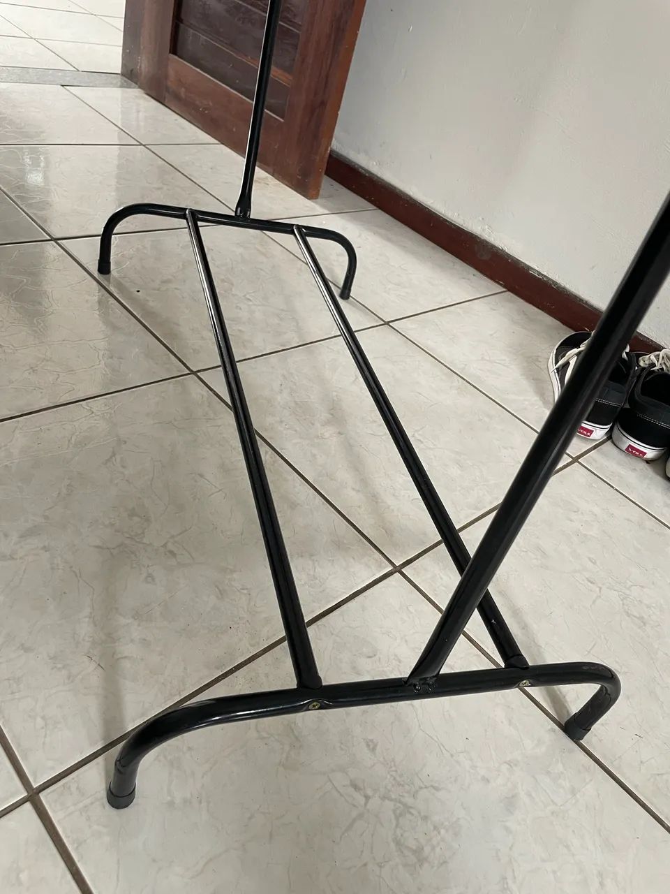Arara de roupa  - Foto 2