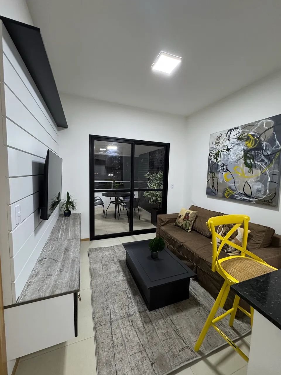 Alugo apt. 4.800,00.  - Foto 2
