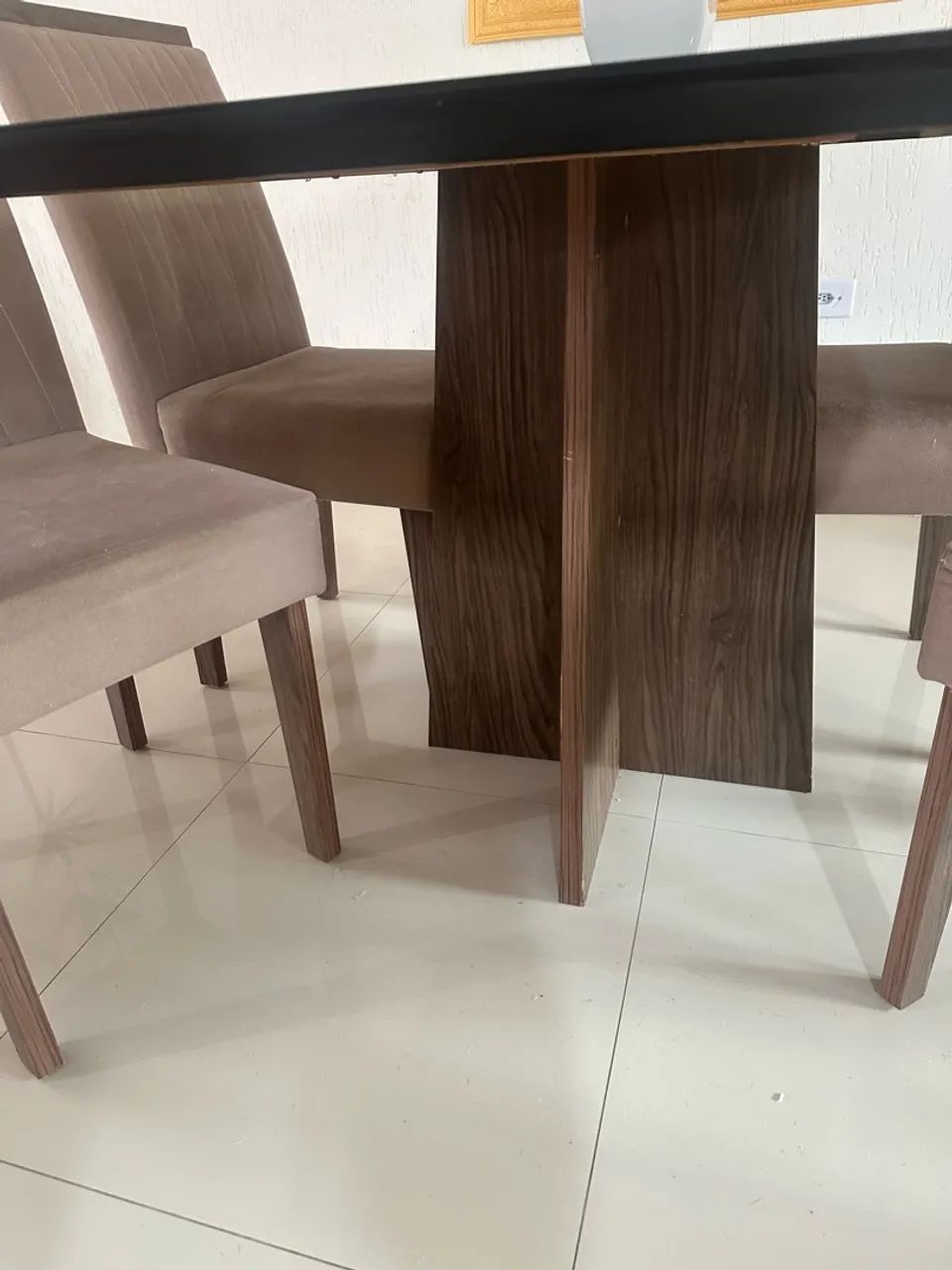 Mesa com 4 cadeiras  - Foto 5