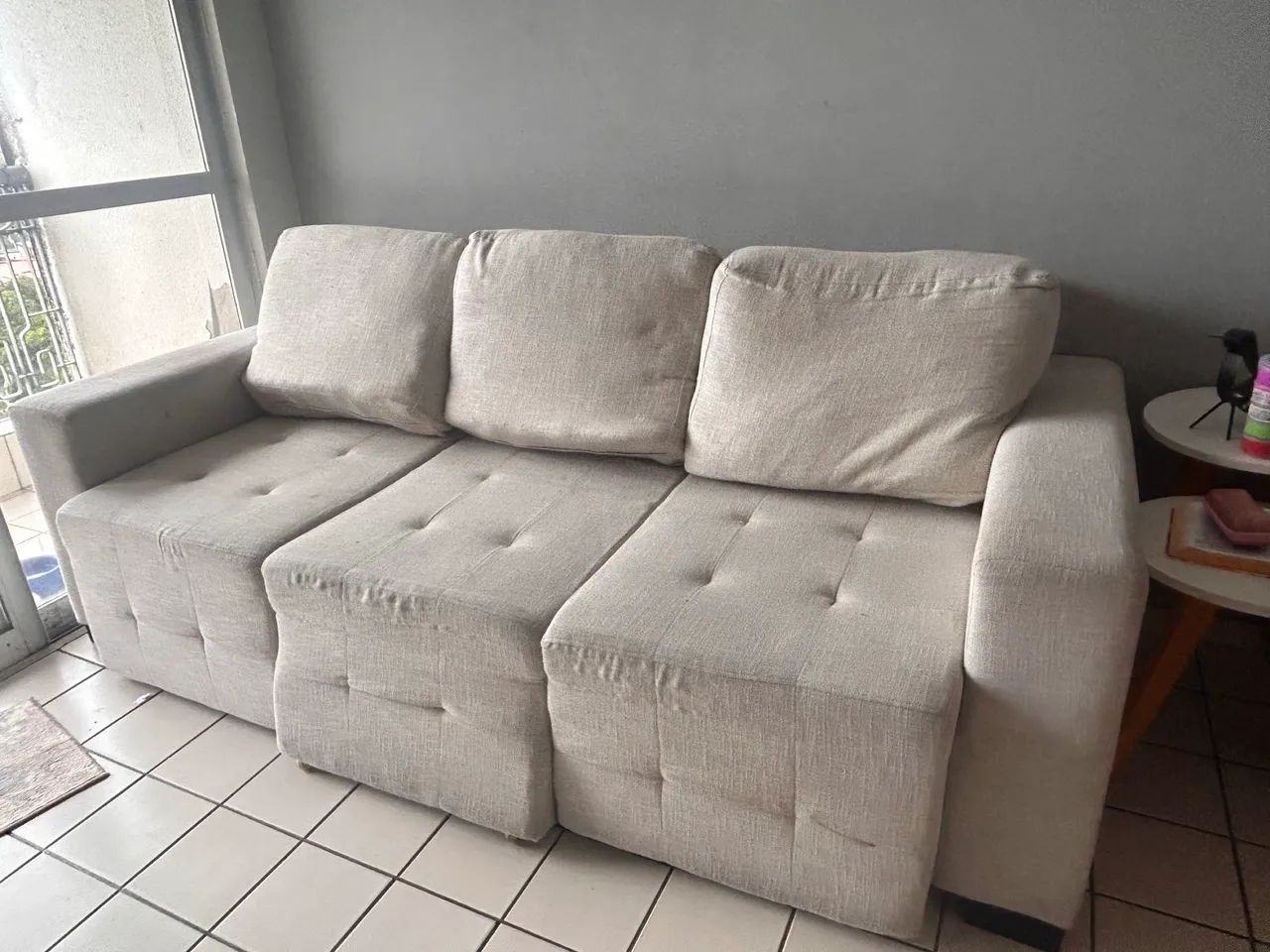 Sofá 3 lugares GMAG em linho 