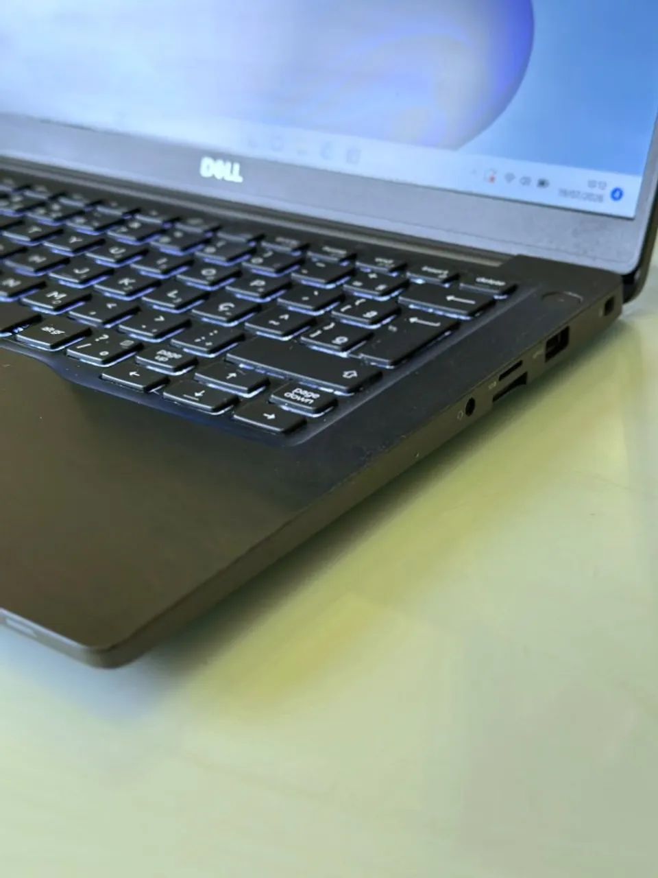 Notebook Dell Latitude i7 + SSD 256GB+ 8GB RAM - Notebooks