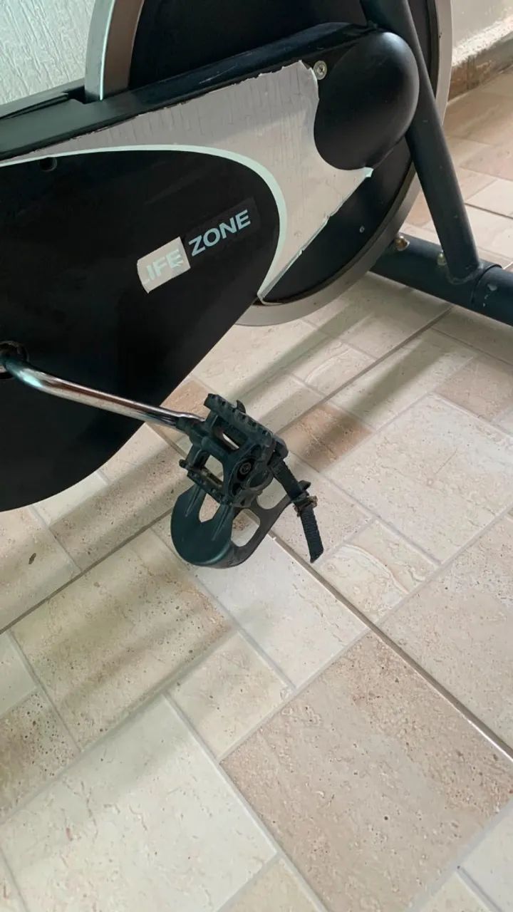 Bicicleta ergometrica - Foto 4