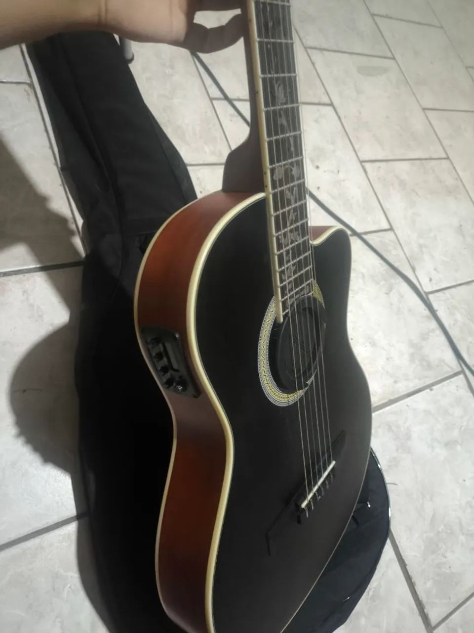 Violão Tagima com capa - Foto 4