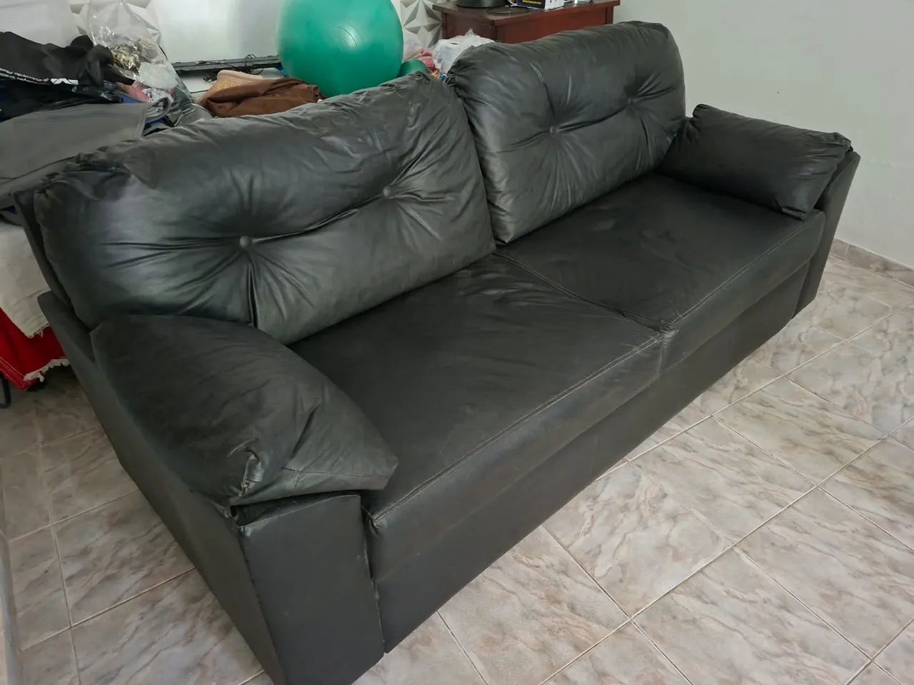 Sofá de couro