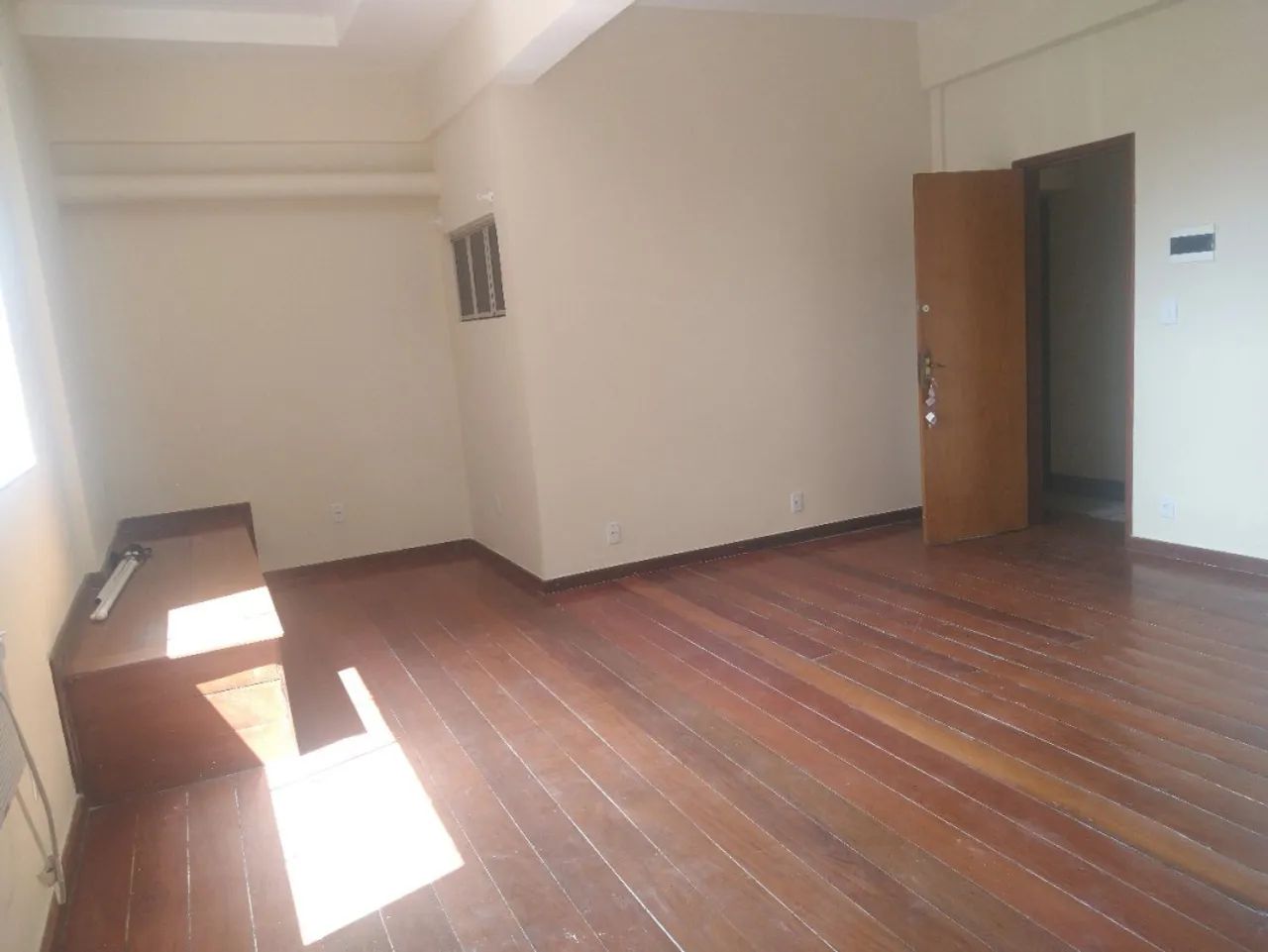 Sala / Conjunto para alugar em Belo Horizonte