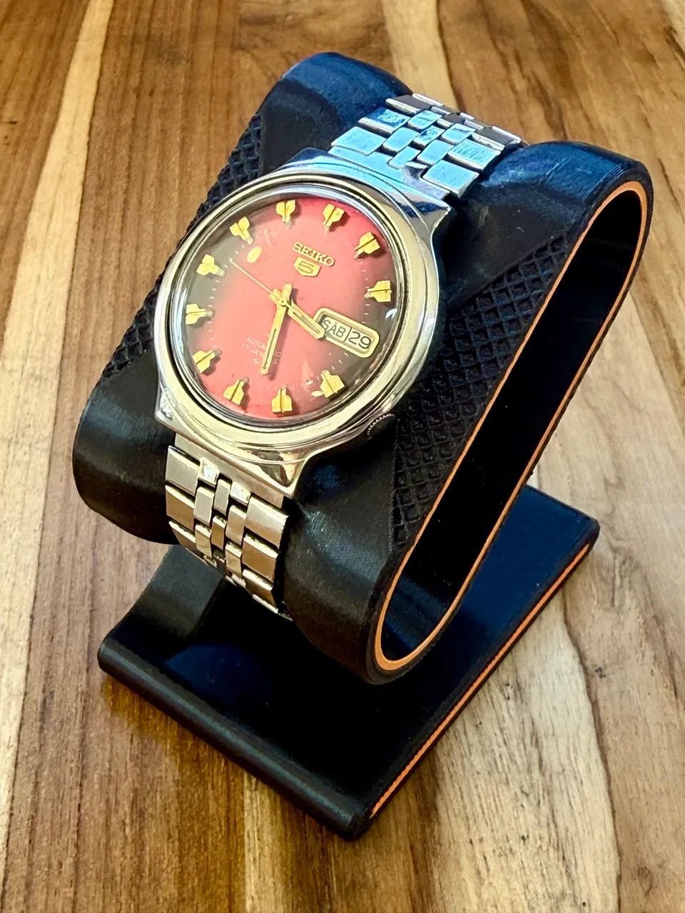 Relógio Seiko 5 Red Dial * - 1977 - Foto 3