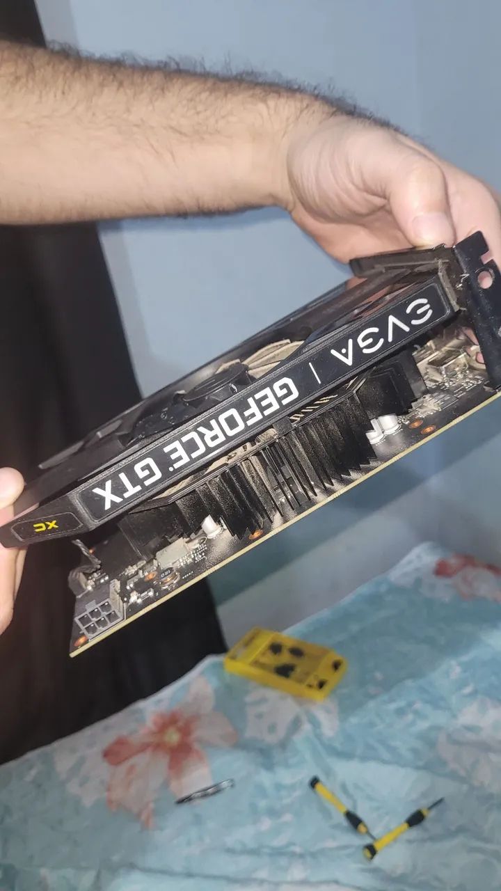 Placa de Vídeo NVIDIA GeForce GTX 1650 4GB GDDR5 - Usada, Funcionando Perfeitamente - Foto 4