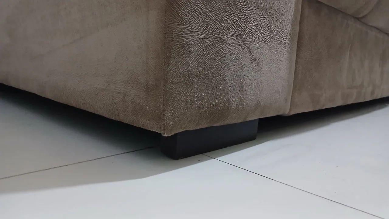 URGENTE (estamos mudando) - Sofá fixo Herval suede 2,30m - Foto 4