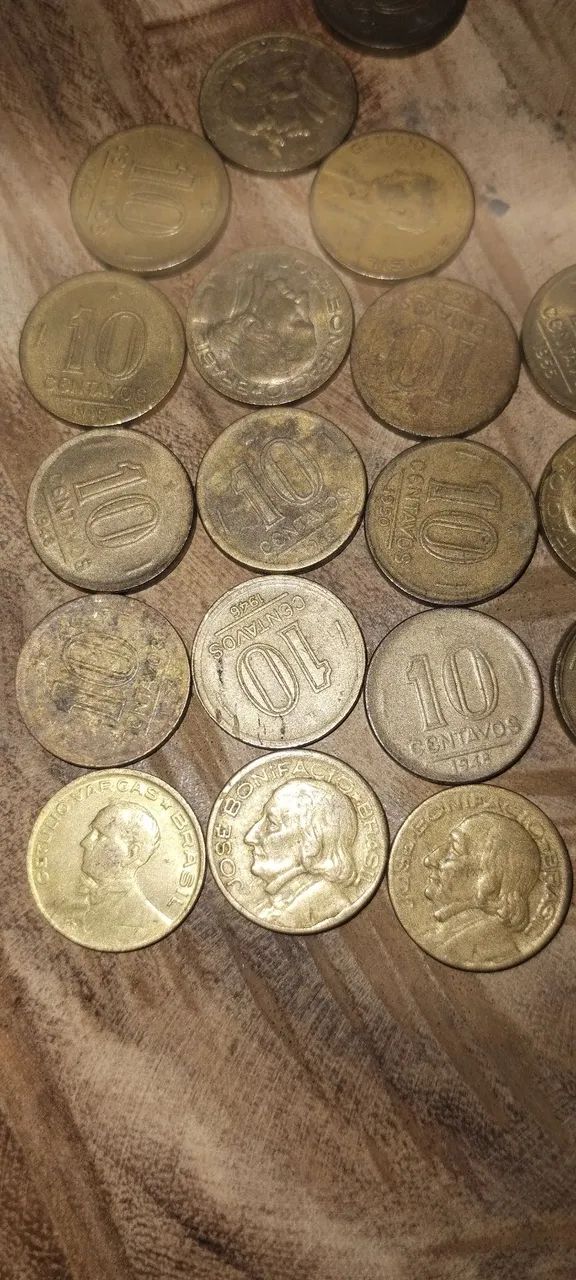 Moedas de 10 cruzeiros - Foto 2