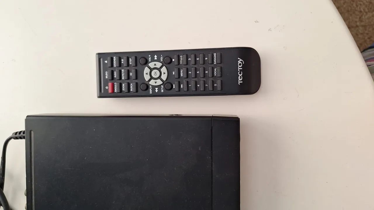 DVD Karaoke TecToy DVT-F650 com Controle e Microfone - Foto 2