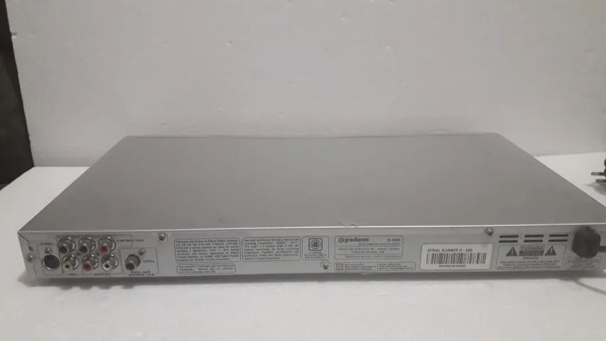 DVD Player Gradiente D-680 Multimídia - Com Controle Remoto Original - Foto 5